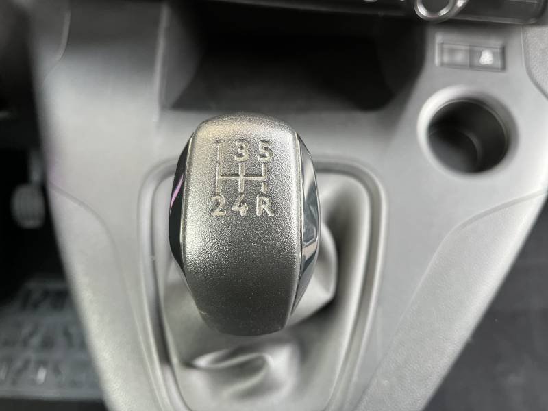 opel - Visuel 24