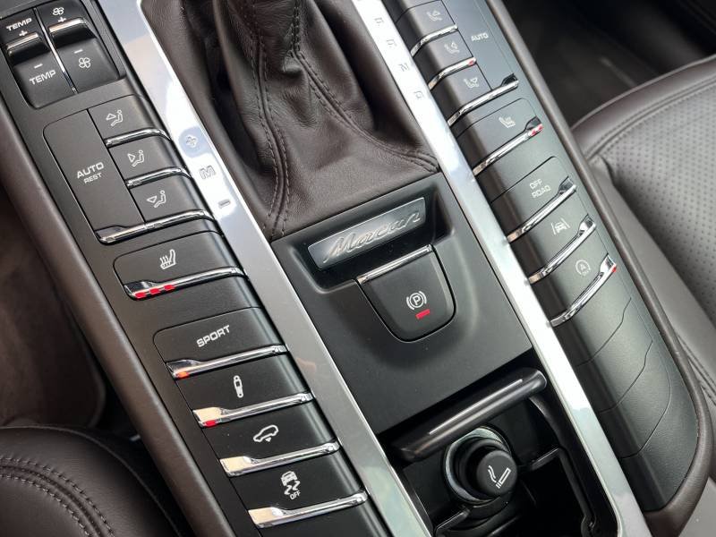 porsche - Visuel 16